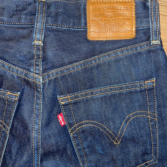 Levi's Women’s Ribcage Wide Leg Jeans - Picture 2 of 5